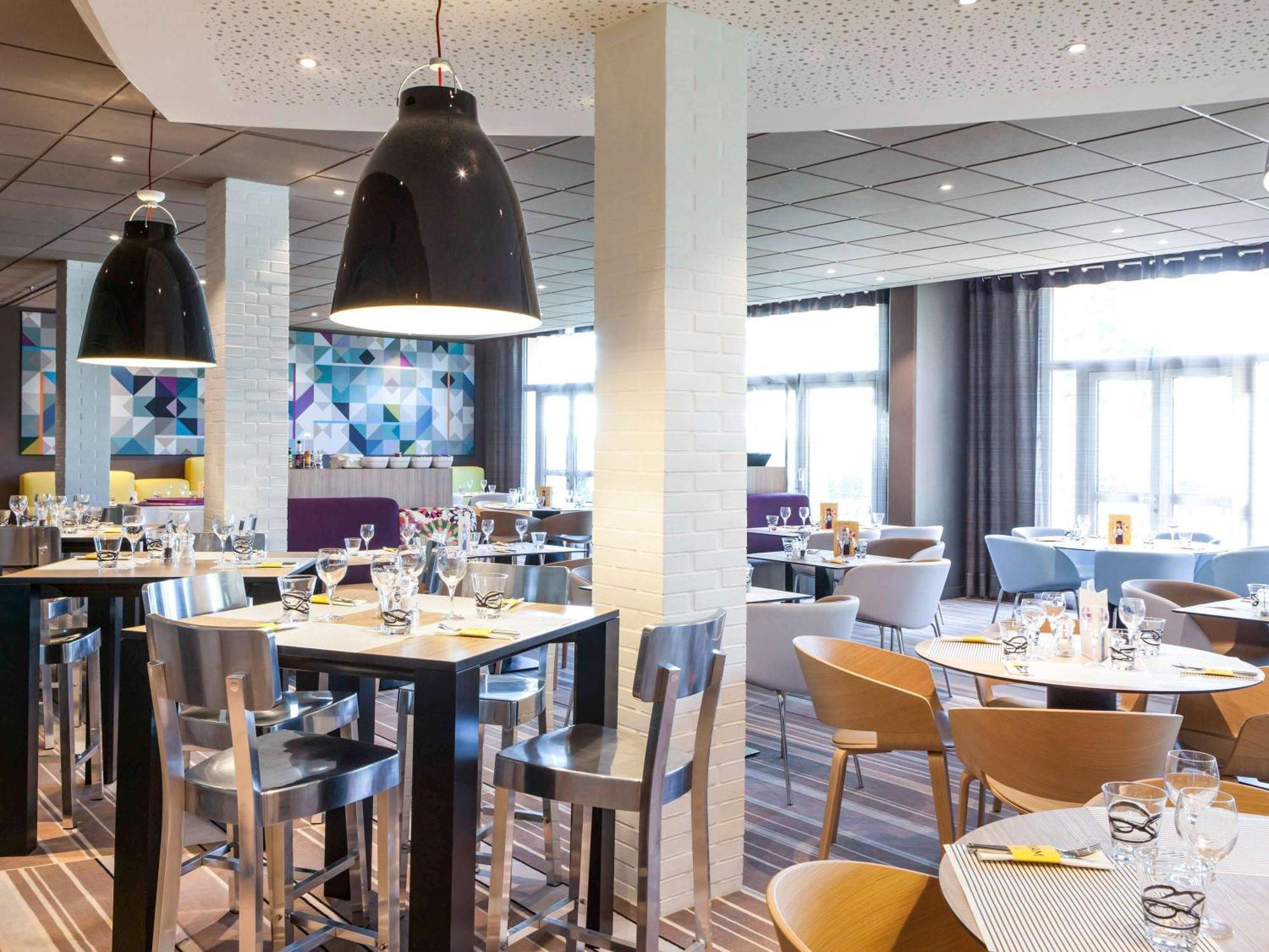 Novotel Saint-Quentin En Yvelines Magny-les-Hameaux Exterior photo