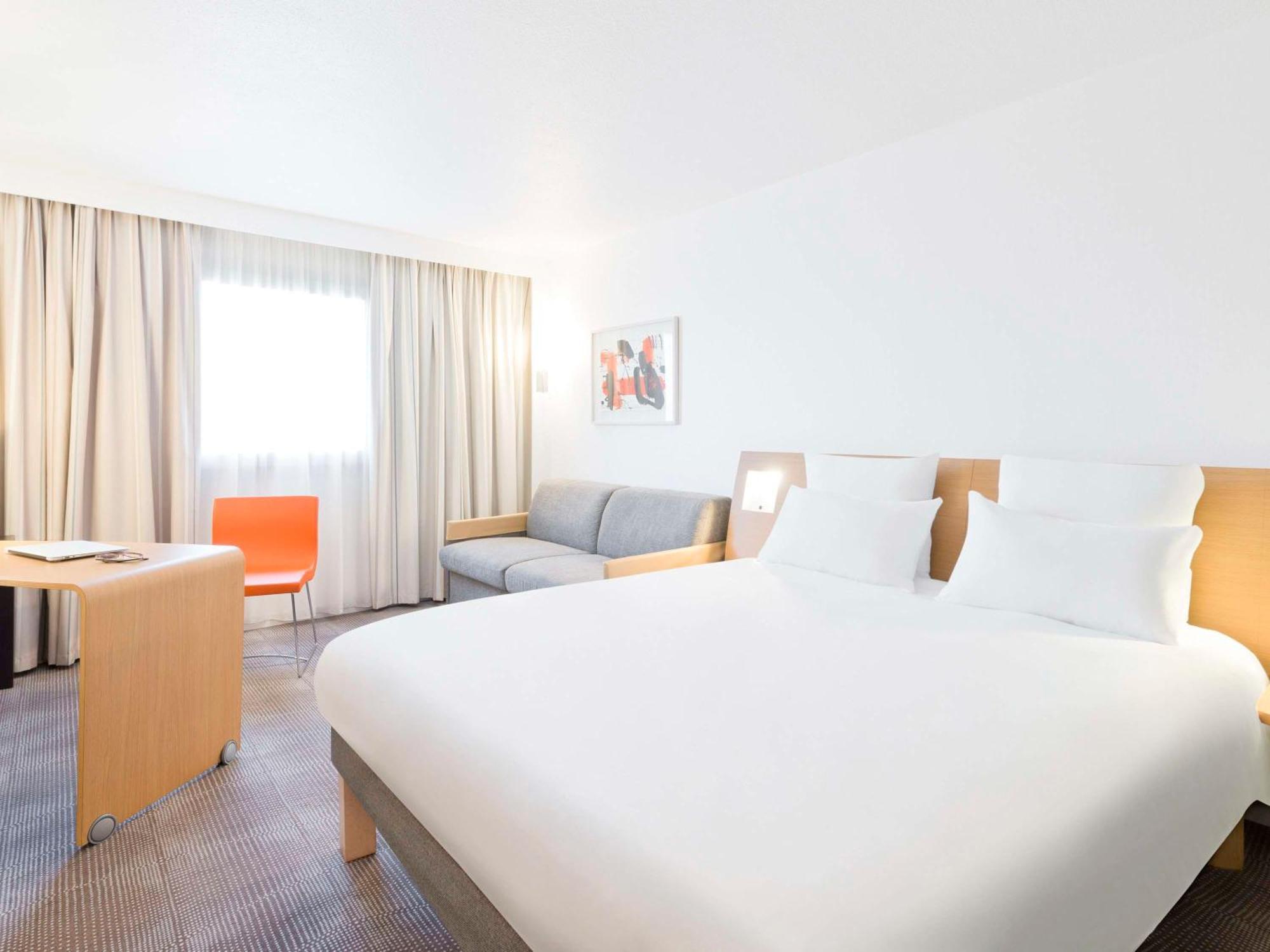 Novotel Saint-Quentin En Yvelines Magny-les-Hameaux Exterior photo