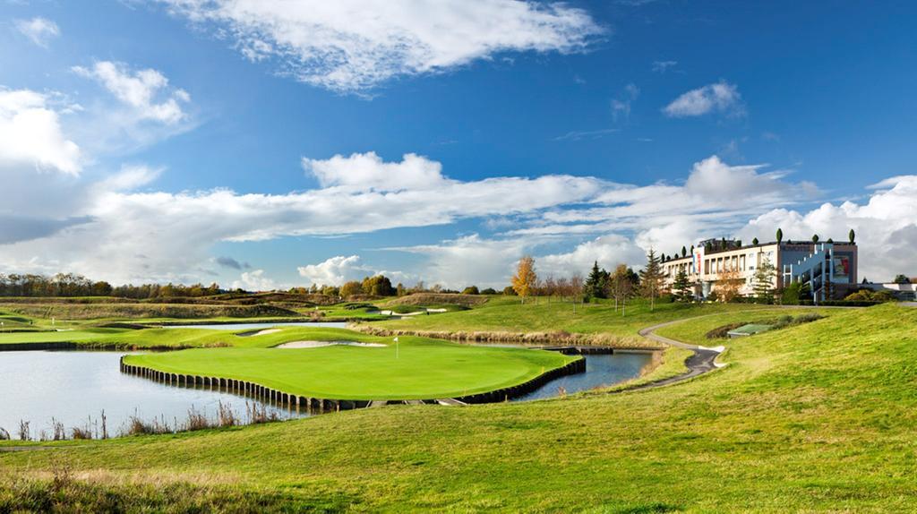 Novotel Saint-Quentin En Yvelines Magny-les-Hameaux Exterior photo